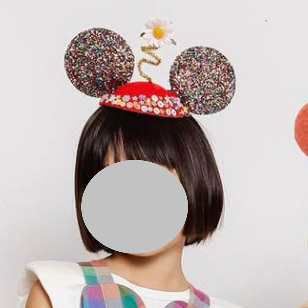 Red Mouse Ear top Hat with Floral Accents - Picture 4 of 4